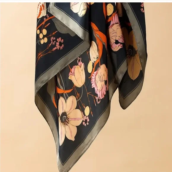 In stock Scarf Women Silky Floral square - Picture 3 of 6